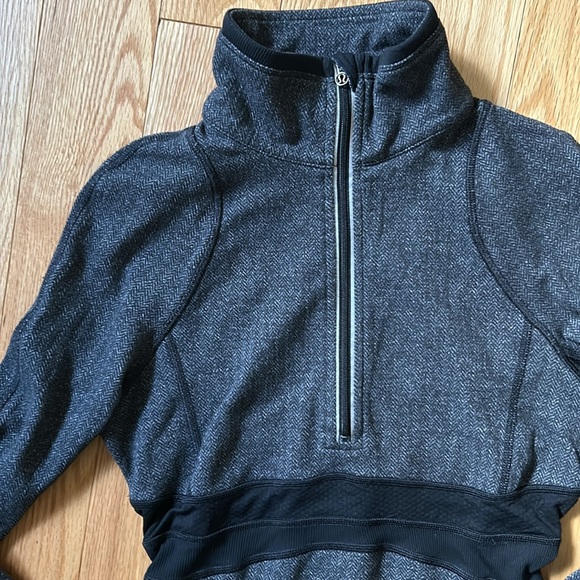 💗gorgeous charcoal grey zip💗 - Picture 3 of 4